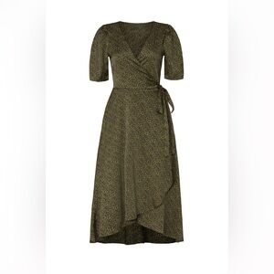 Plus size 3x Bobeau Lumi Midi Satin Wrap Dress in Olive 🫒 Never worn with tags